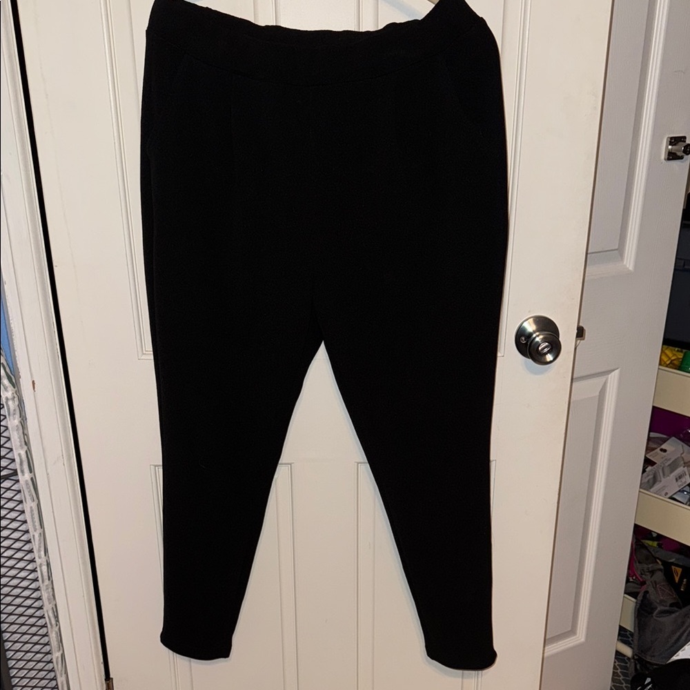 ⭐️⭐️$5  SHEIN Black Curve Pants with pockets